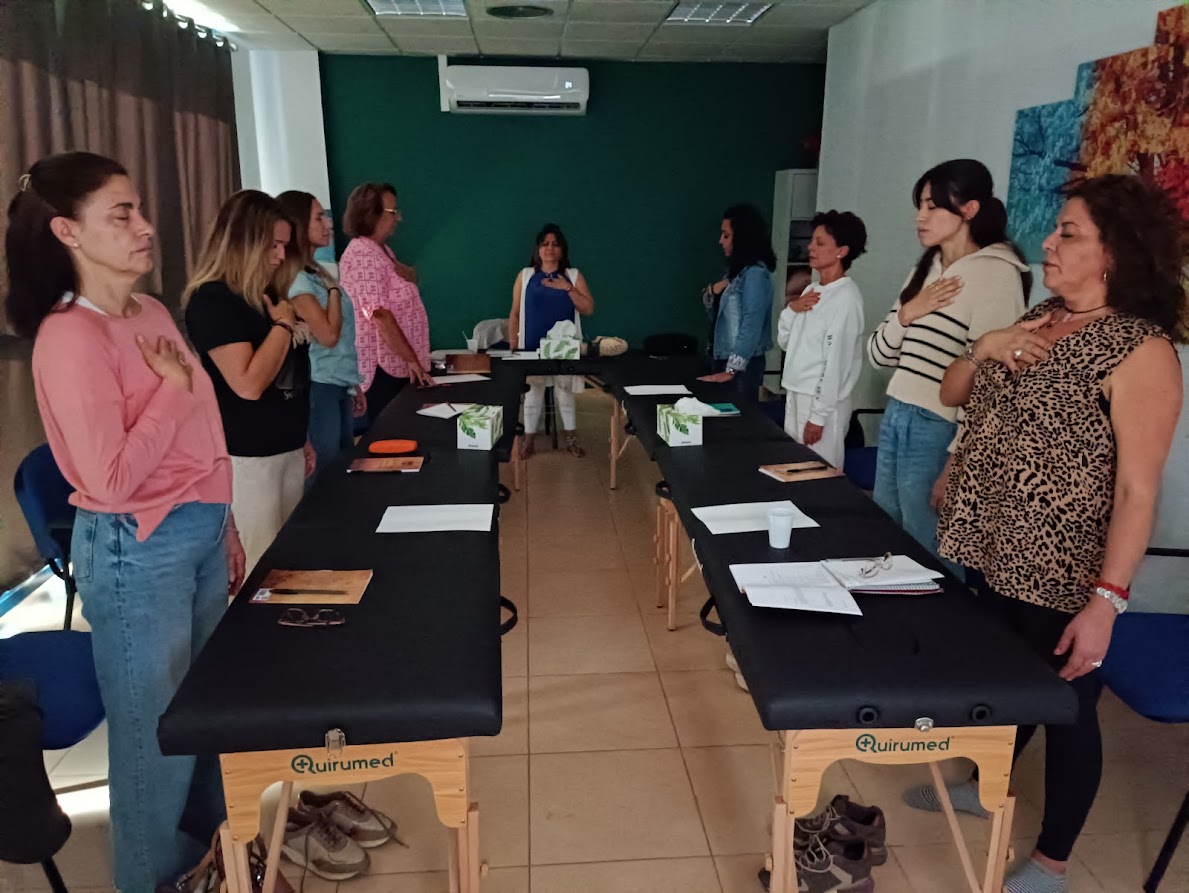 Momento durante una formación presencial 54
